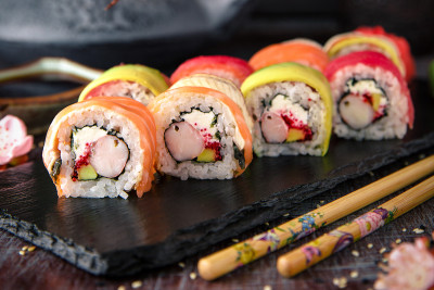 sushi-roll-10