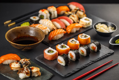 sushi-roll-13